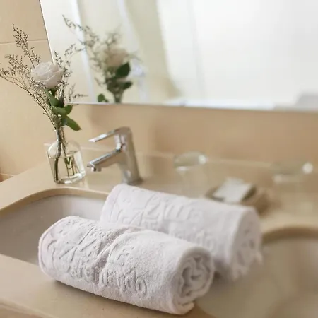 Zalle Don Fernando ホテル 3*