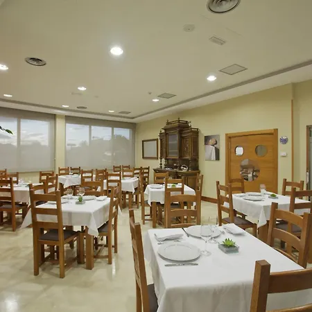 Zalle Don Fernando ホテル 3*