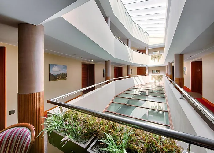 Zalle Don Fernando Hotel Granda (Siero)