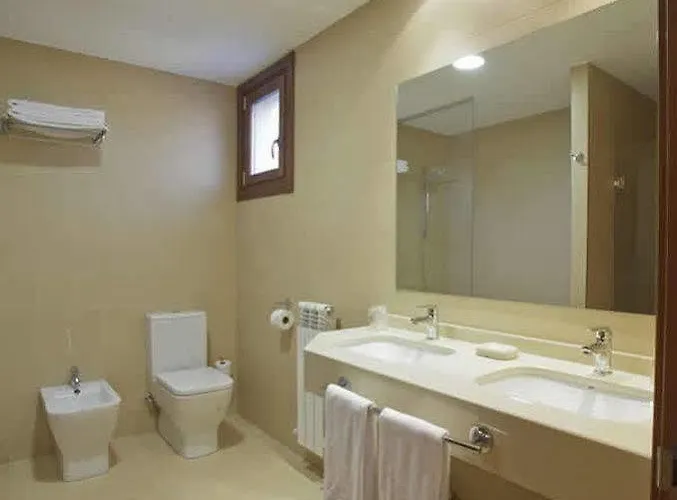 Zalle Don Fernando Hotel Granda (Siero)